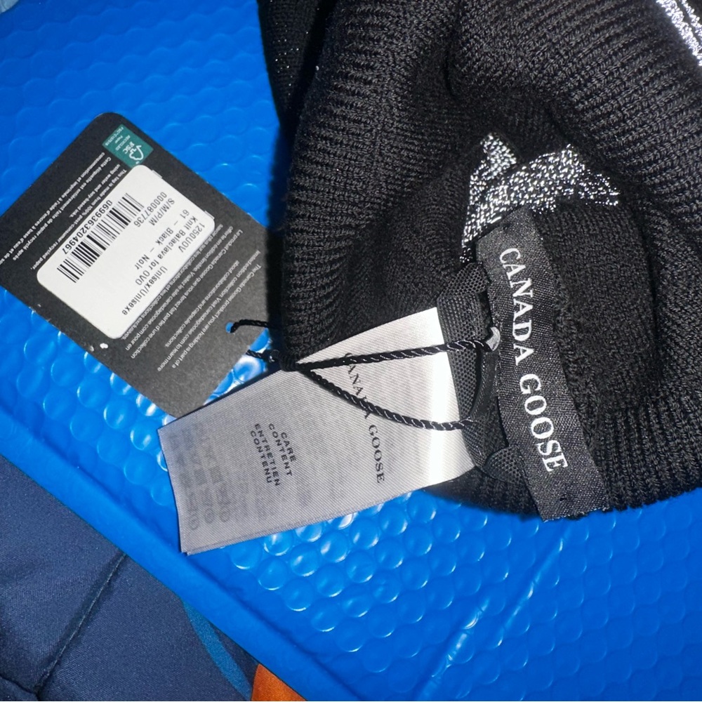 Canada Goose x OVO Balaclava (NWT) - Picture 4 of 4